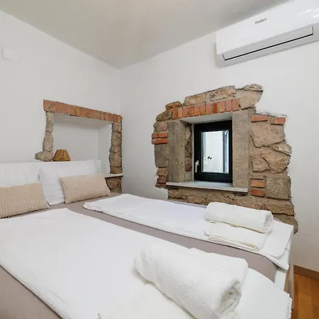 アパート Niluma ノヴィ・ヴィノドロスキー